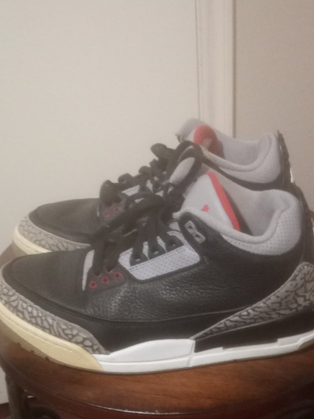Nike Air Jordan 3 Retro OG Black Cement (854262-001) - Men's US Size 8.5 - Picture 10 of 14